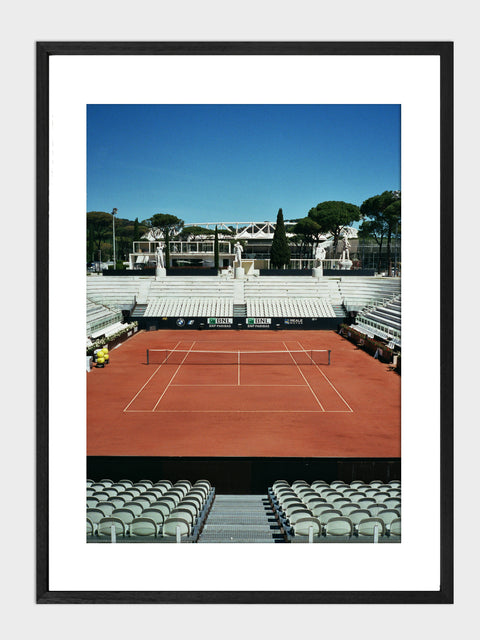 Empty Pietrangeli Court