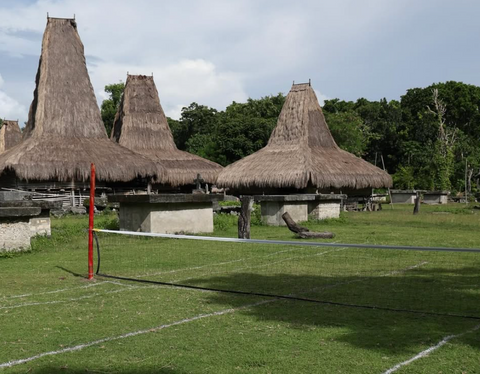 Tennis in Sumba